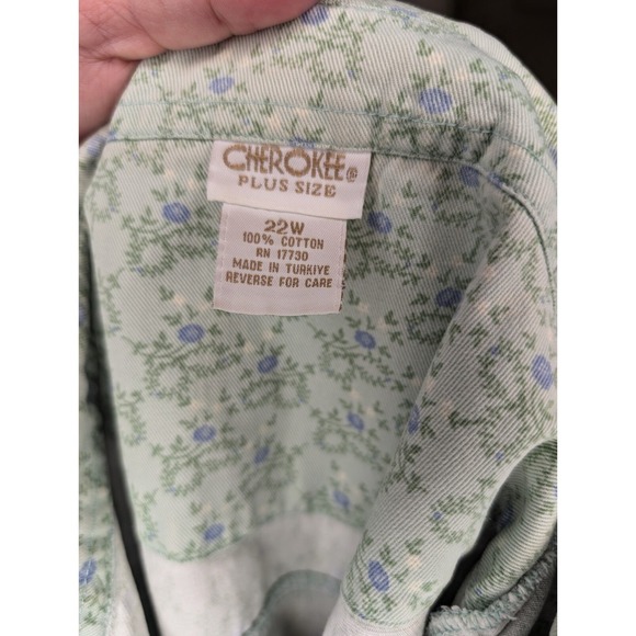 Cherokee Plus Shirt Women's 22W Floral Camp Style Button Short Sleeve Green - Picture 4 of 5